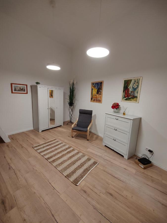 Calm, Artistic Apartment 9Th Distric Central City Budapešť Exteriér fotografie